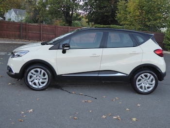 Used Renault Captur 2017 for sale - 76211770: Photo