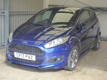 Used Ford Fiesta 2017 for sale - 78112123: Photo