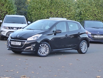 Used Peugeot 208 2018 for sale - 76605867: Photo