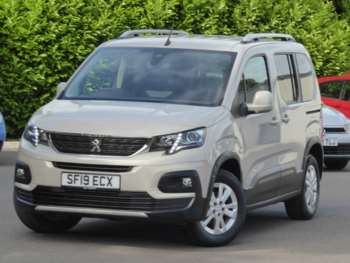 2019 - 1.5 BLUE HDi ALLURE WHEELCHAIR ACCESSIBLE VEHICLE 5-Door