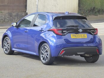 Used Toyota Yaris 2023 for sale - 78053291: Photo