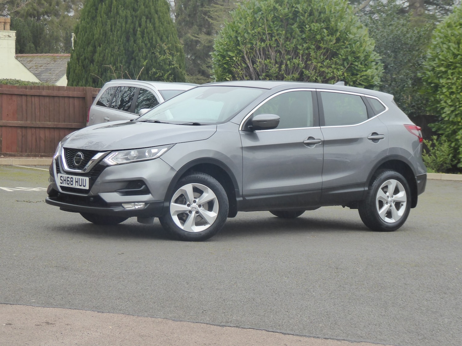 Used Nissan Qashqai 2018 for sale - 77906514: Photo 2