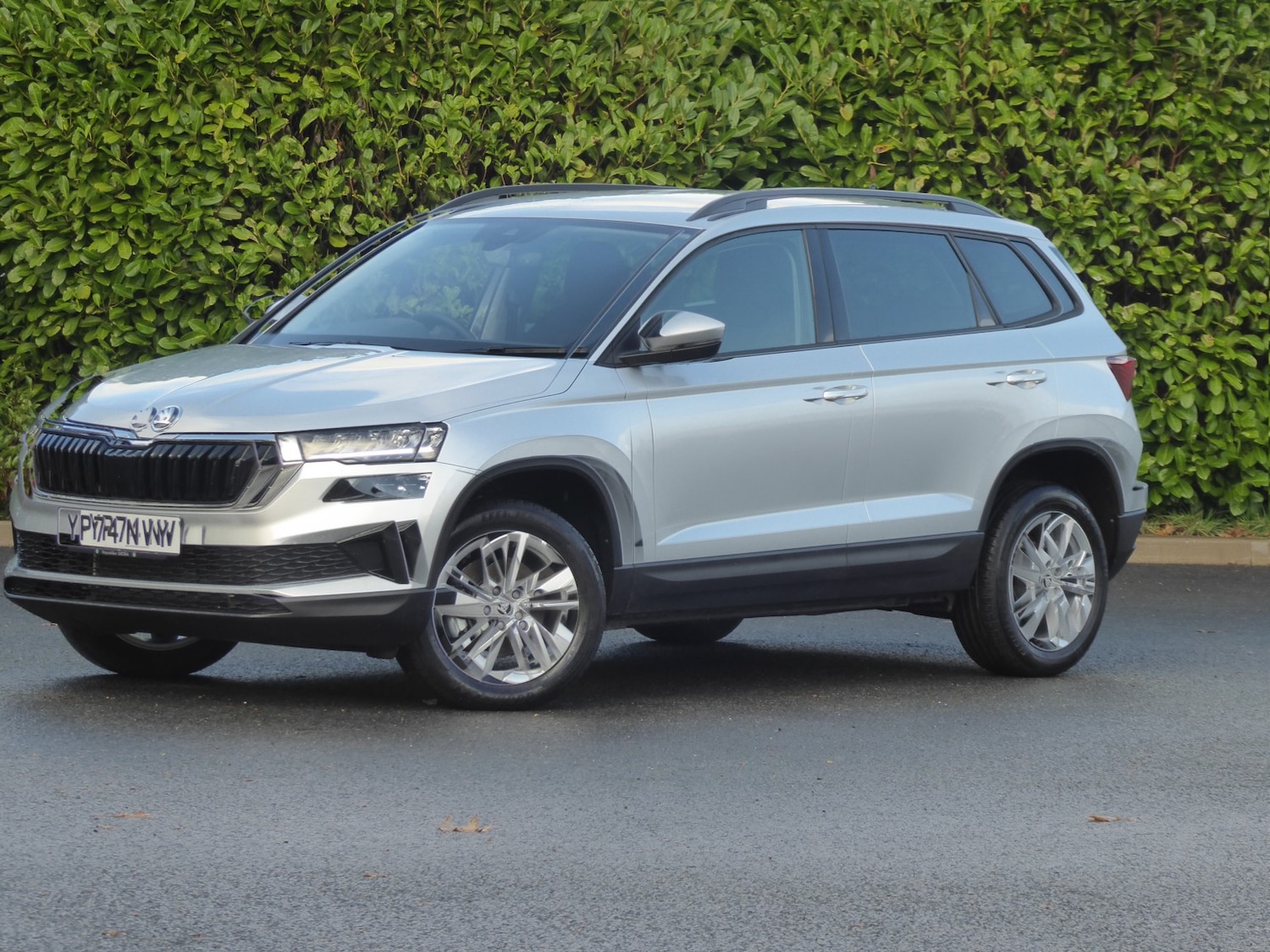 Used Skoda Karoq 2024 for sale - 76430878: Photo 2