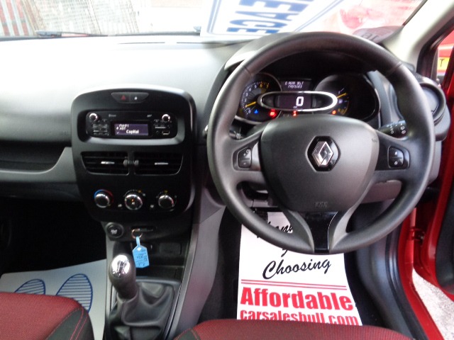 Used Renault Clio 2014 for sale - 76330037: Photo 10