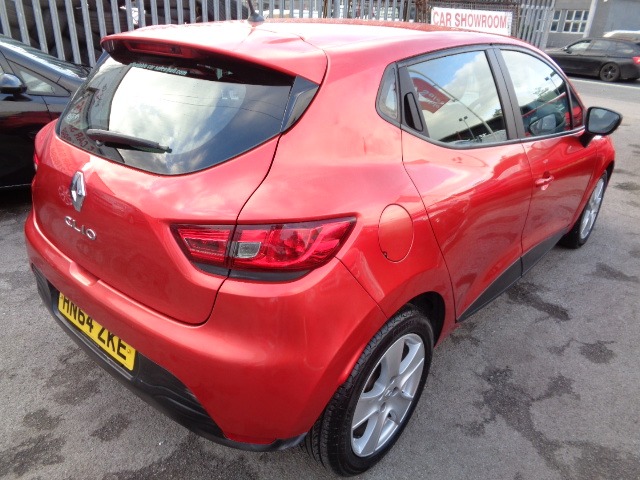 Used Renault Clio 2014 for sale - 76330037: Photo 4