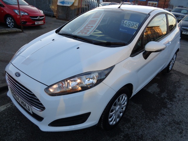Used Ford Fiesta 2014 for sale - 77140451: Photo 2