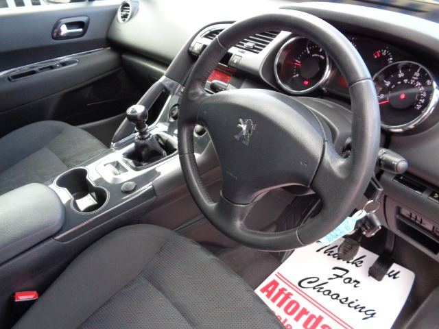 Used Peugeot 3008 2013 for sale - 76393472: Photo 6