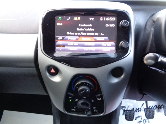 Used Peugeot 108 2016 for sale - 76712297: Photo 8