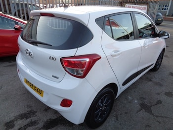 Used Hyundai i10 2014 for sale - 78045205: Photo