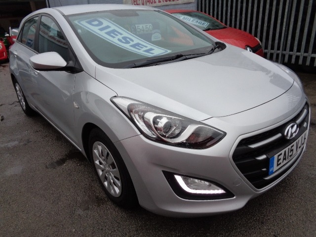 Used Hyundai i30 2015 for sale - 76588995: Photo 1