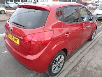 Used Kia Venga 2015 for sale - 76940169: Photo