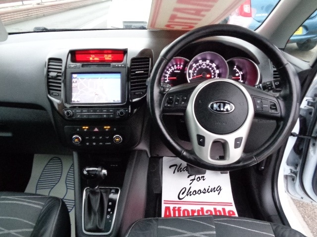 Used Kia Venga 2015 for sale - 77319070: Photo 14