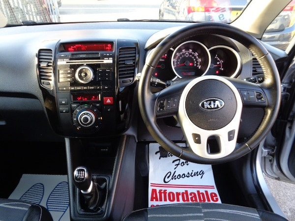 Used Kia Venga 2014 for sale - 76118098: Photo 12