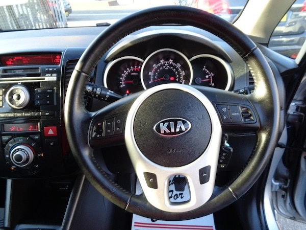 Used Kia Venga 2014 for sale - 76118098: Photo 7