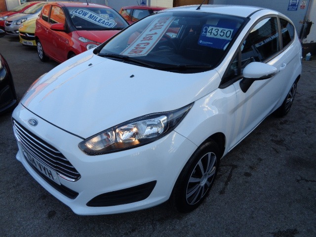 Used Ford Fiesta 2014 for sale - 76386993: Photo 2