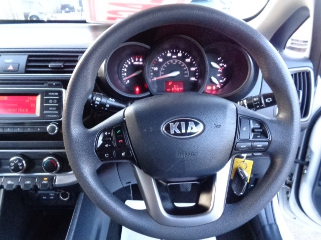 Used Kia Rio 2016 for sale - 76057219: Photo 7