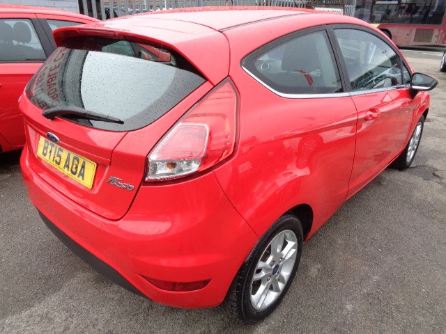 Used Ford Fiesta 2015 for sale - 77665625: Photo 4