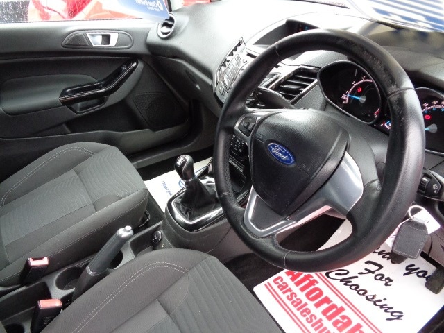 Used Ford Fiesta 2015 for sale - 77665625: Photo 6