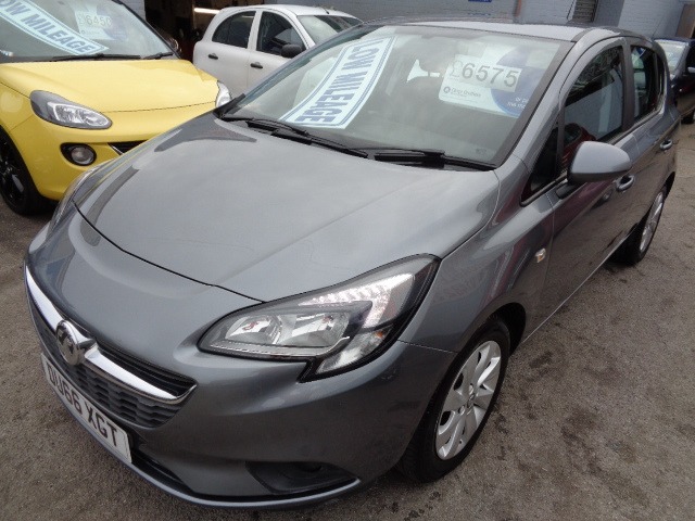 Used Vauxhall Corsa 2016 for sale - 76017251: Photo 2