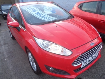 2015 (15) - 1.25 82 Zetec 3dr LOW Mileage