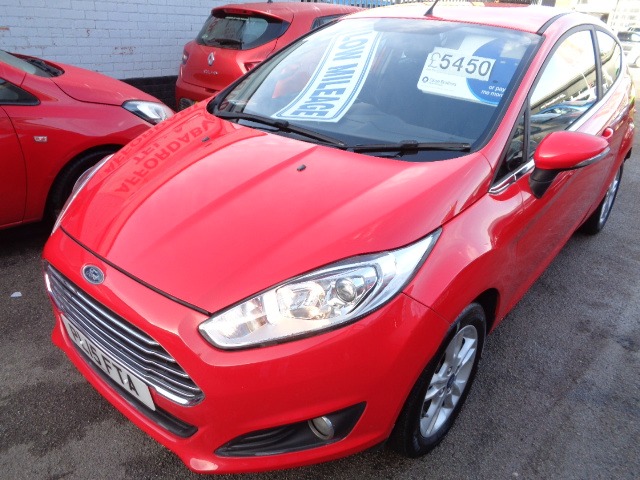 Used Ford Fiesta 2015 for sale - 76940231: Photo 2