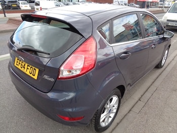 Used Ford Fiesta 2015 for sale - 78305437: Photo