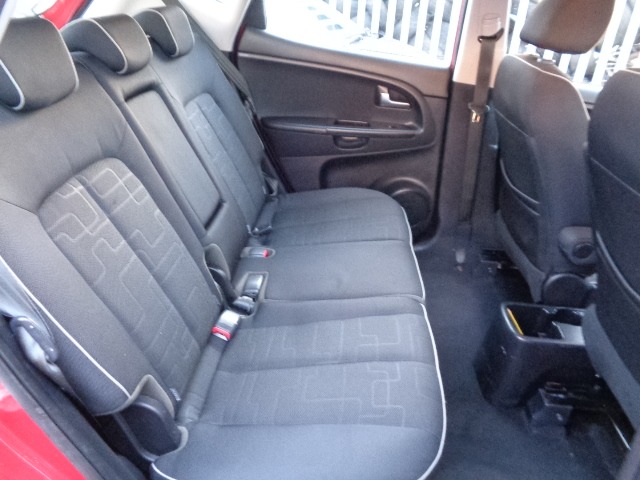 Used Kia Venga 2015 for sale - 76156886: Photo 11