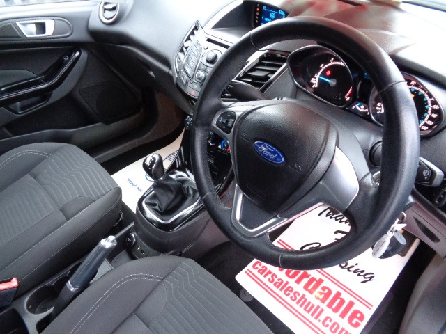 Used Ford Fiesta 2015 for sale - 77221076: Photo 6