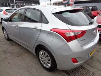 Used Hyundai i30 2015 for sale - 74387193: Photo