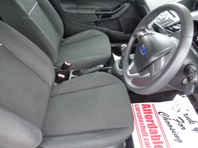 Used Ford Fiesta 2015 for sale - 78166070: Photo 5