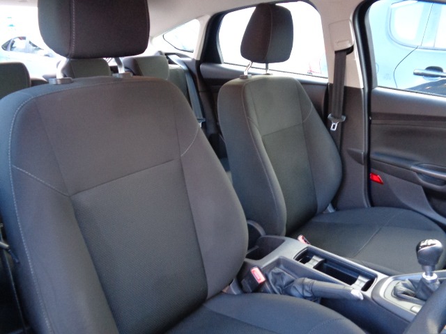 Used Ford Focus 2015 for sale - 76374419: Photo 10