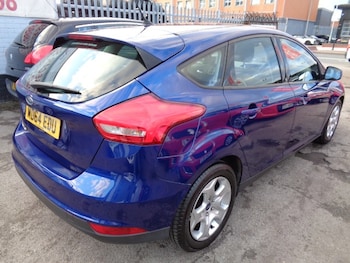 Used Ford Focus 2015 for sale - 76374419: Photo