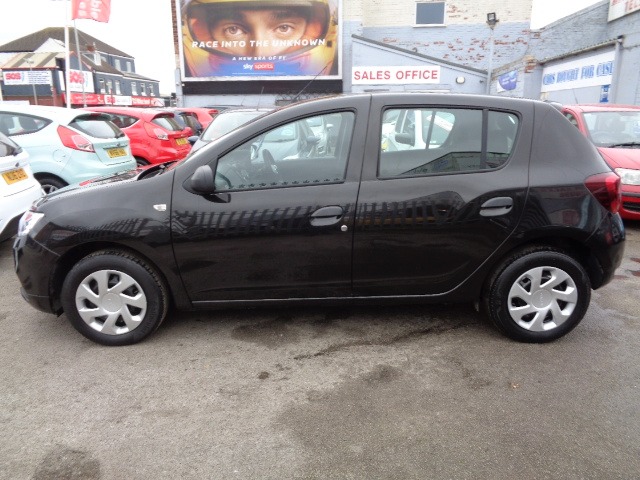 Used Dacia Sandero 2020 for sale - 77781299: Photo 18
