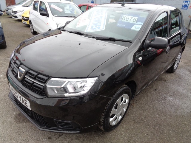 Used Dacia Sandero 2020 for sale - 77781299: Photo 2