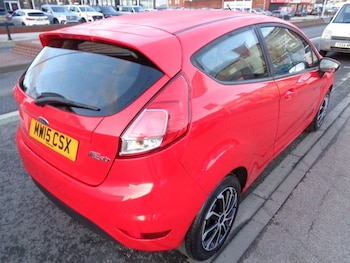 Used Ford Fiesta 2015 for sale - 77319116: Photo
