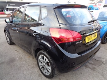 Used Kia Venga 2017 for sale - 76224233: Photo 2