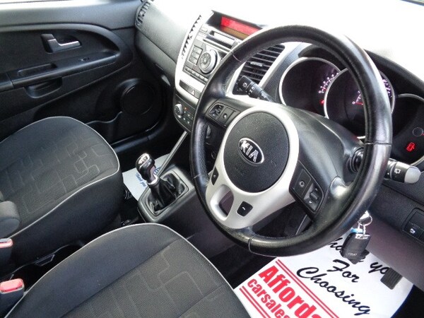 Used Kia Venga 2017 for sale - 76224233: Photo 5