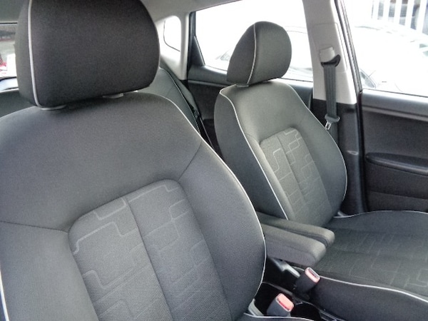 Used Kia Venga 2017 for sale - 76224233: Photo 8