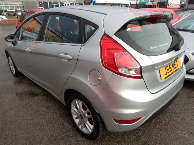 Used Ford Fiesta 2014 for sale - 76580596: Photo 3