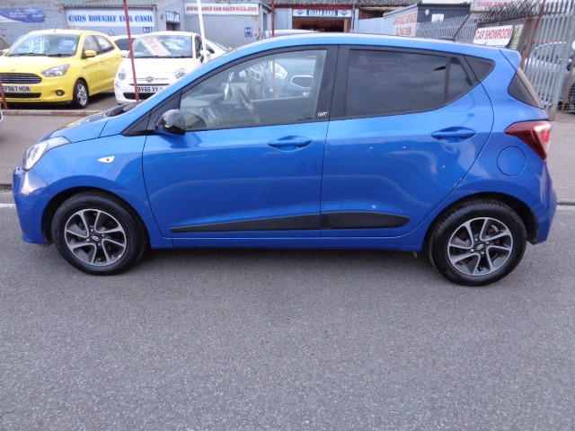 Used Hyundai i10 2018 for sale - 76097096: Photo 21