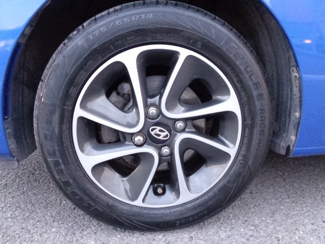 Used Hyundai i10 2018 for sale - 76097096: Photo 22