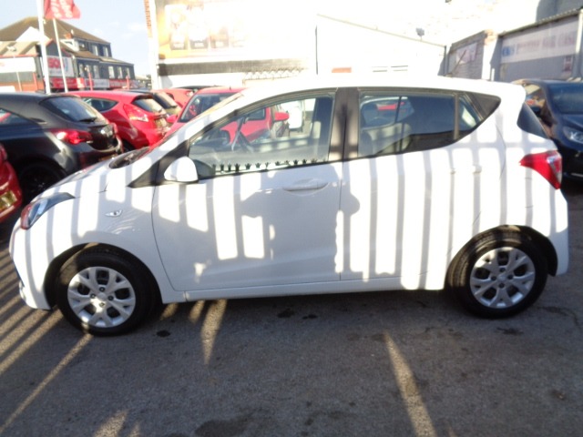 Used Hyundai i10 2014 for sale - 78027028: Photo 18