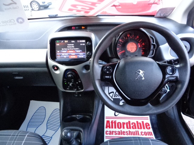 Used Peugeot 108 2016 for sale - 76437940: Photo 13