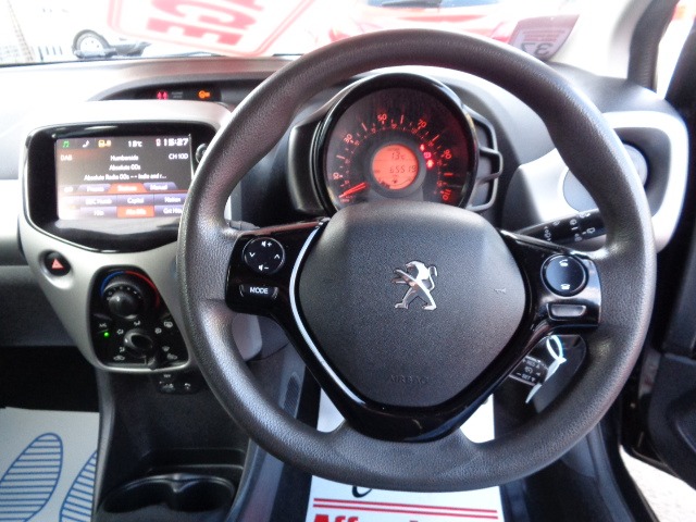 Used Peugeot 108 2016 for sale - 76437940: Photo 7