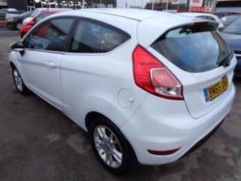 Used Ford Fiesta 2015 for sale - 77365605: Photo