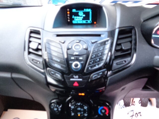 Used Ford Fiesta 2015 for sale - 77365605: Photo 8