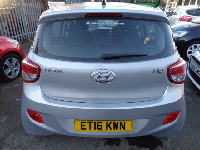Used Hyundai i10 2016 for sale - 76757474: Photo 14