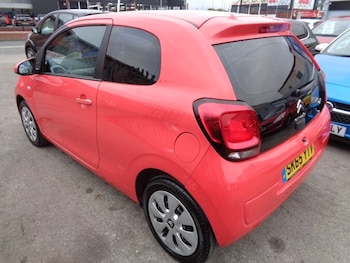 Used Citroen C1 2015 for sale - 76290583: Photo