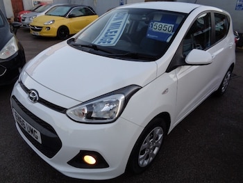 Used Hyundai i10 2017 for sale - 76739172: Photo