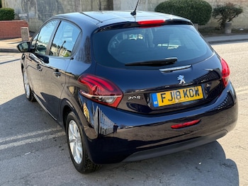 Used Peugeot 208 2018 for sale - 78958106: Photo